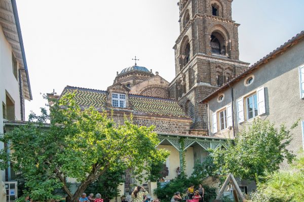 Auvergne-Rhône-Alpes - Haute-Loire - Le Puy-en-Velay - Le jardin du musée du Camino-31