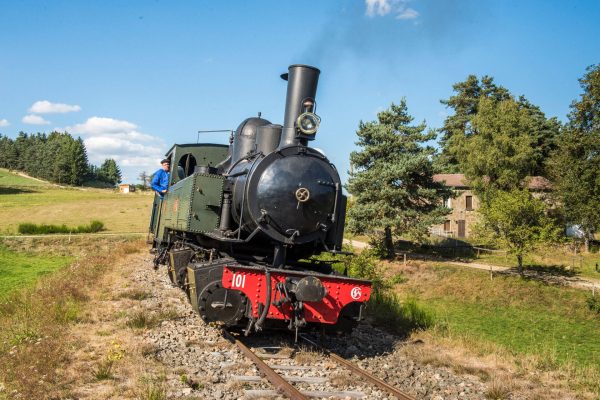 Le train touristique entre Raucoules et Saint-Agrève 065