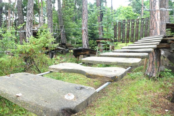 parc aventure haute loire canopy en foret saint paulien (10)-min