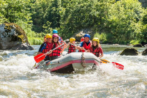 Raft dans les gorges de l'Allier entre Monistrol et Prades-78