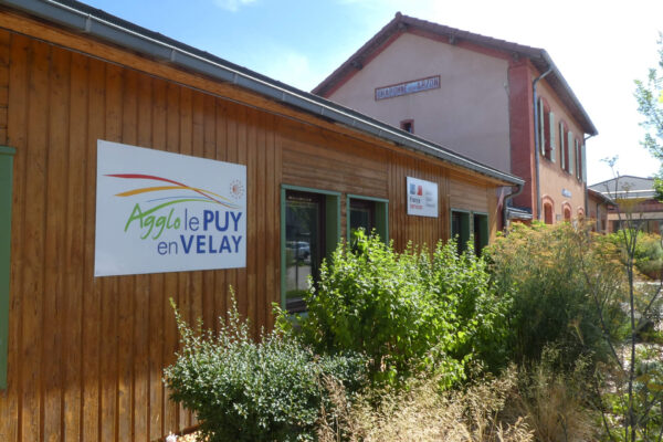 Coworking Craponne sur Arzon Maison de services (8)